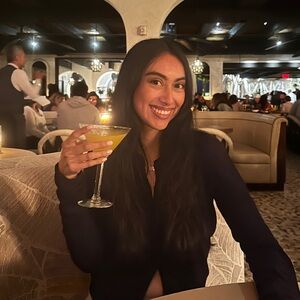 Meet your Posher, Amy